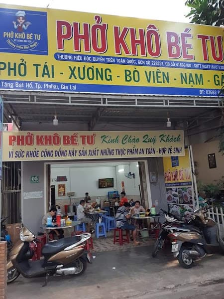Ảnh bìa Phở khô Bé Tư