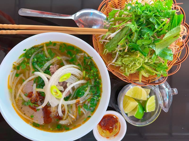 Bún Sườn Bò Bà Mai cn2