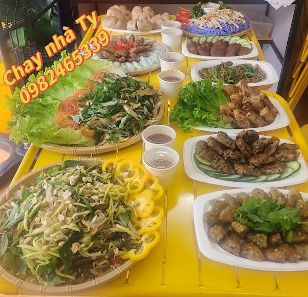 Hình ảnh Chay Nhà Ty - 2