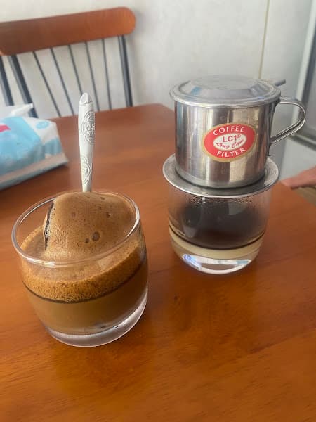 Hình ảnh Ỉn Coffee - 2