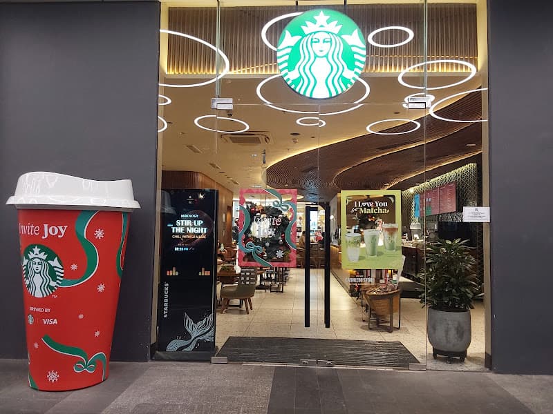 Ảnh bìa Starbucks Store - Hùng Vương Plaza