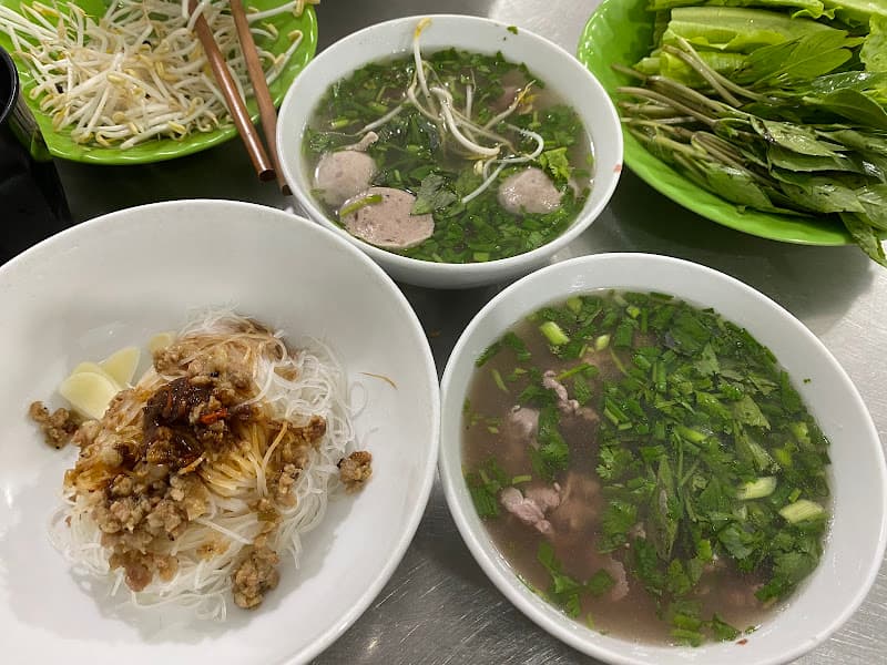 Hình ảnh Quán Phở Nữ - 2