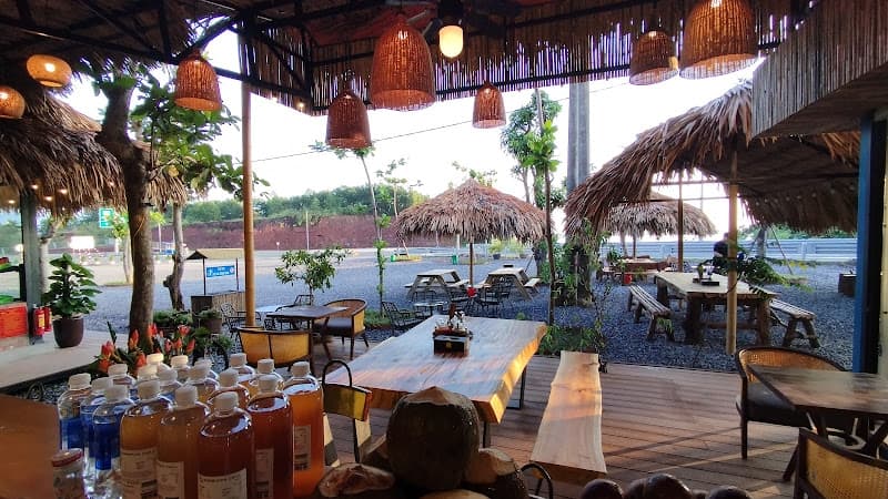 Ảnh bìa TRẠM DỪNG CHÂN MŨI CHÙA