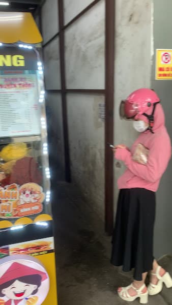 Hình ảnh Bánh Mì Truyền Thống - 2