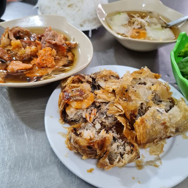 Hình ảnh Quán Bún chả Nem cua Tuyết Loan - 2