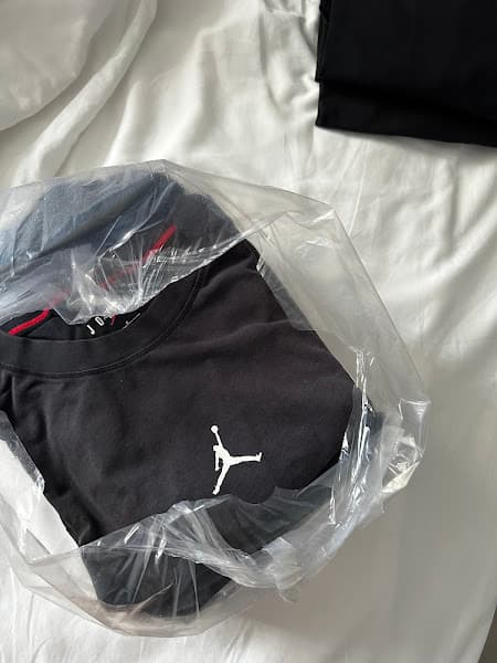 Hình ảnh Giặt ủi Laundry Express - 2