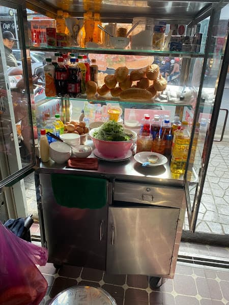 Hình ảnh Bánh mì xíu mại chén -Ốp la Chảo & Sữa đậu nành Thanh Phương - 2