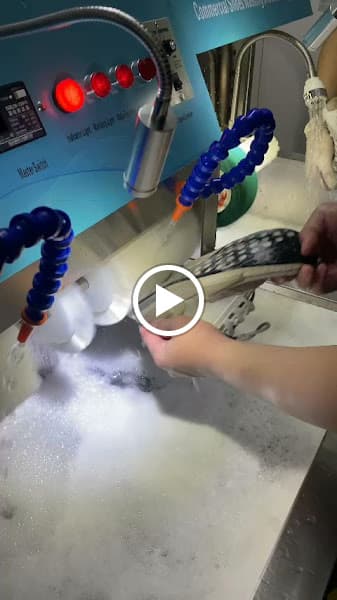 Hình ảnh Latusa Laundry (Bình Thạnh, Quận 1) - Giặt Sấy, Giặt Hấp, Giặt Ủi, Vệ Sinh Giày, Shoesspa - 2