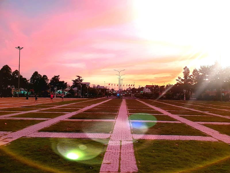 Hình ảnh Tượng đài liệt sĩ - 2