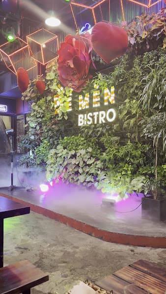 Hình ảnh Dế Mèn Bistro - 4