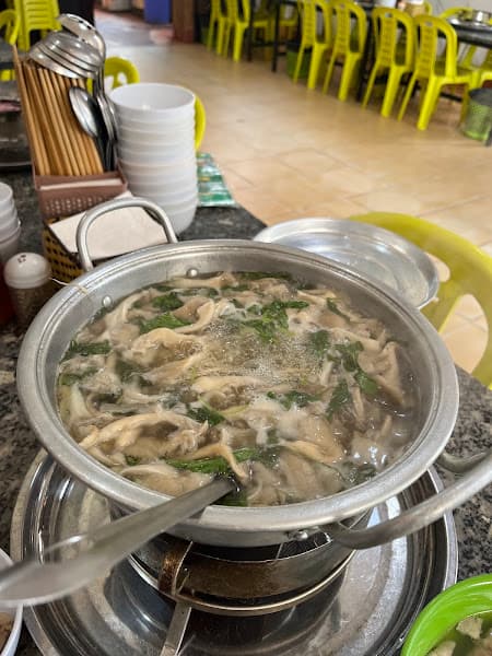 Hình ảnh Lẩu Gà Lá Chính Gốc É 2C - 2