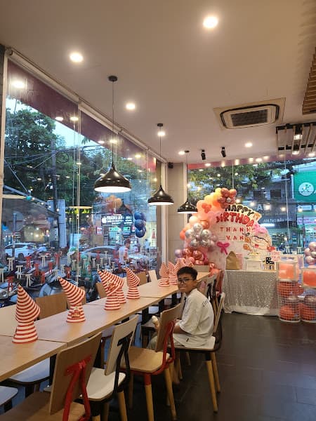 Hình ảnh KFC Nguyễn Văn Thoại - 4