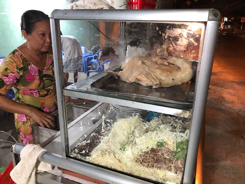 Hình ảnh Cháo Gỏi Vịt Lò Bom - 2