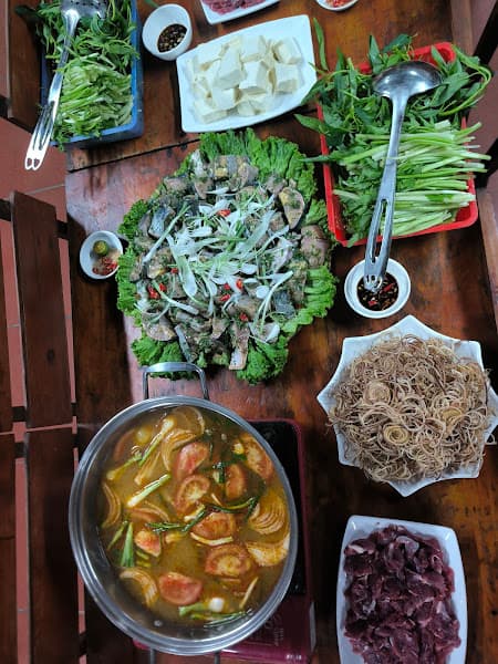 Hình ảnh Nhà Sàn Quán - 2