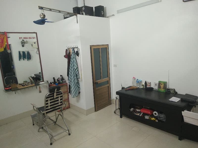 Hình ảnh Hùng Cắt Tóc - 3