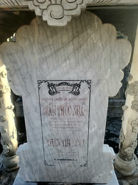 Hình ảnh Di tích Lăng mộ Trần Thúc Nhẫn - 3