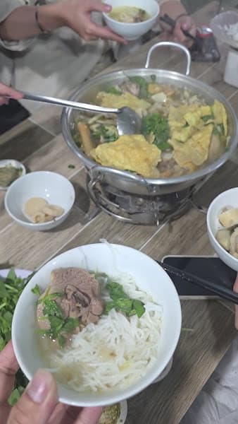 Hình ảnh Lẩu Gà Lá É Phú Yên Tao Ngộ - 5