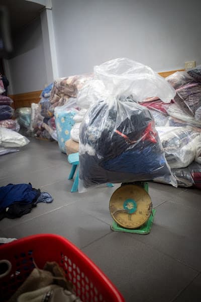 Hình ảnh Dịch Vụ Giặt Là Huyền Thái ( Huyền Thái Laundry) - 2