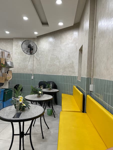 Hình ảnh Sinh tố và trái cây Coco Juice N More - 4