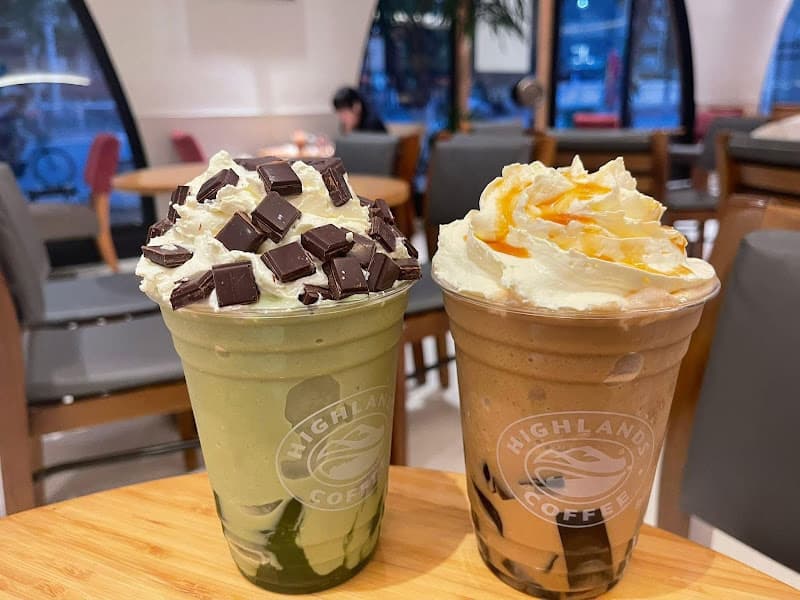 Hình ảnh Highlands Coffee Vincom Quang Trung - 5