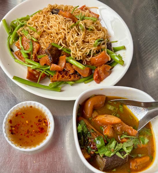 Hình ảnh Phá lấu RUBi - 3