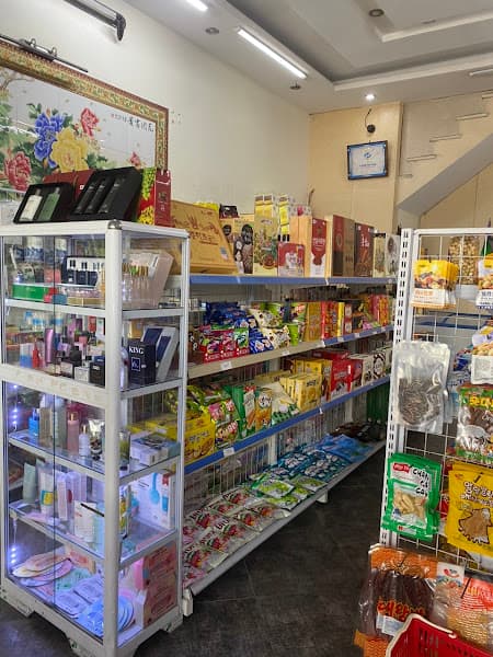 Hình ảnh Cửa hàng tiện lợi OKAY MART - 3