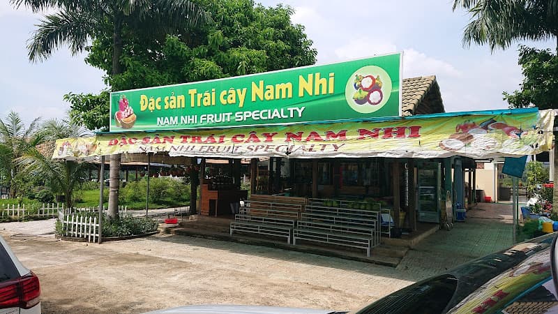 Khu du lịch Vườn trái cây Nam Nhi, Nhà hàng cơm niêu