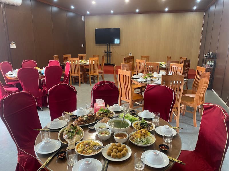 Nhà hàng Hồng Lâu Mộng - Địa chỉ ăn ngon uy tín ngon nhất cho khách đoàn tại Lạng Sơn