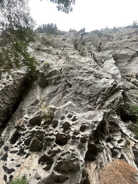 Hình ảnh Mái Đá Ngườm - 3