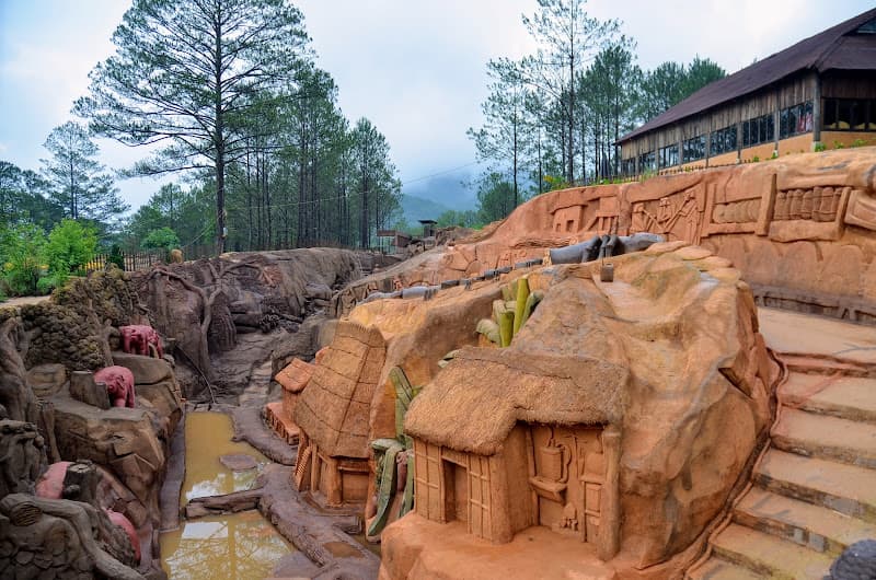 Hình ảnh Đường Hầm Điêu Khắc - 6