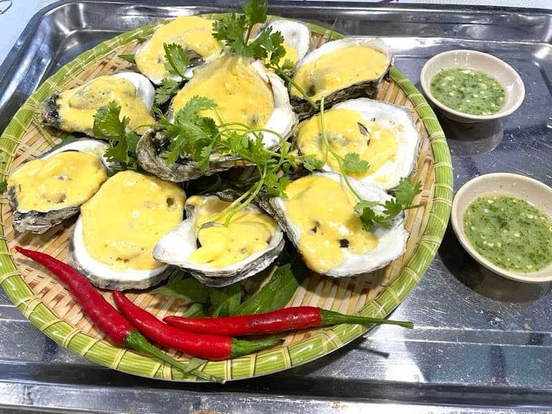 Hình ảnh Nhà hàng Hải sản CỔ LUỸ " Ngon Rẻ Không Ngờ" - KDL biển Mỹ Khê, TP Quảng Ngãi - 5