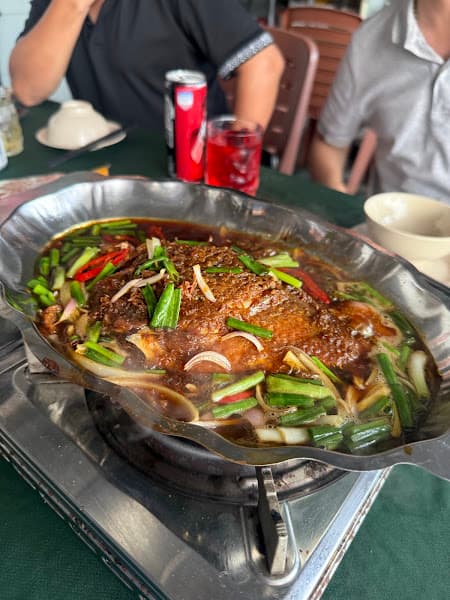 Hình ảnh Quán Ăn Nhậu Gia Đình - Linh Trương Tửu Lầu - 2