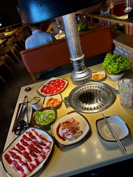 Hình ảnh GoGi House - 2