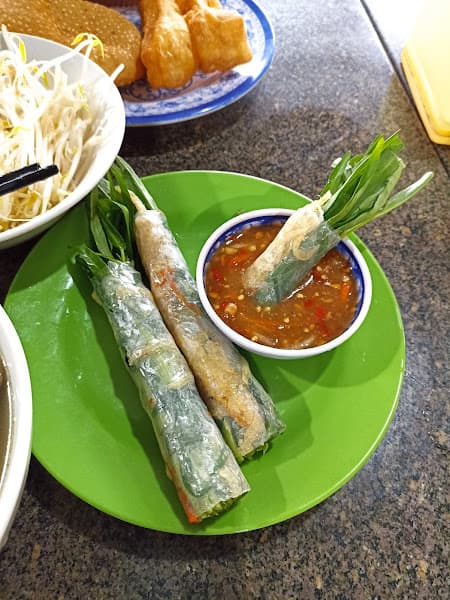 Bánh canh chay Ao hồ