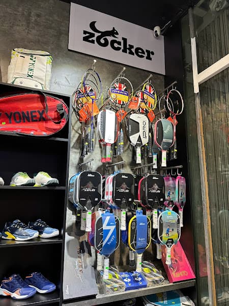 Hình ảnh MINH LUAN SPORT - Cửa hàng chuyên cung cấp dụng cụ cầu lông và pickleball chính hãng - 4