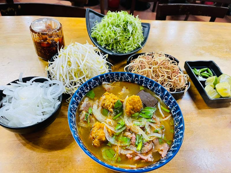 Hình ảnh Bún Bò Huế - Phố Cổ - 3