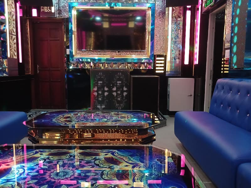 Hình ảnh Karaoke Bầu Trời Mới (Thùy Linh cũ) - 3