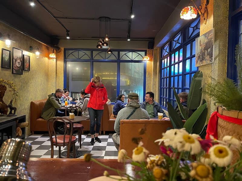 Ảnh bìa Saparis Eatery & Cocktail Bar