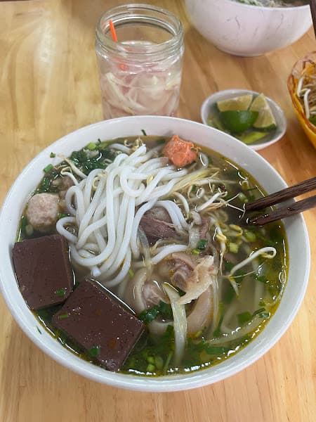 Hình ảnh bún bò huế O Đào - 2