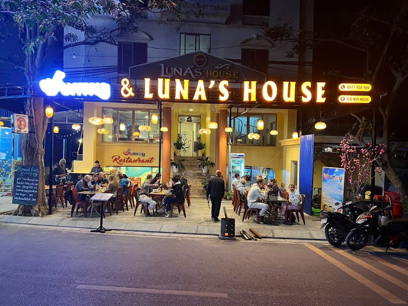 Ảnh bìa Yummy 1 Restaurant