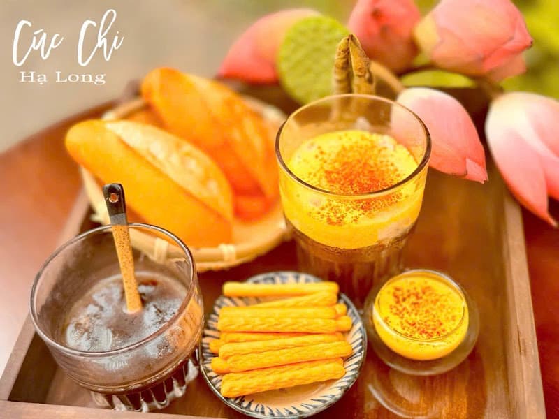 Hình ảnh Cúc Chi - Coffee Áo Dài & Tour Hạ Long - 3