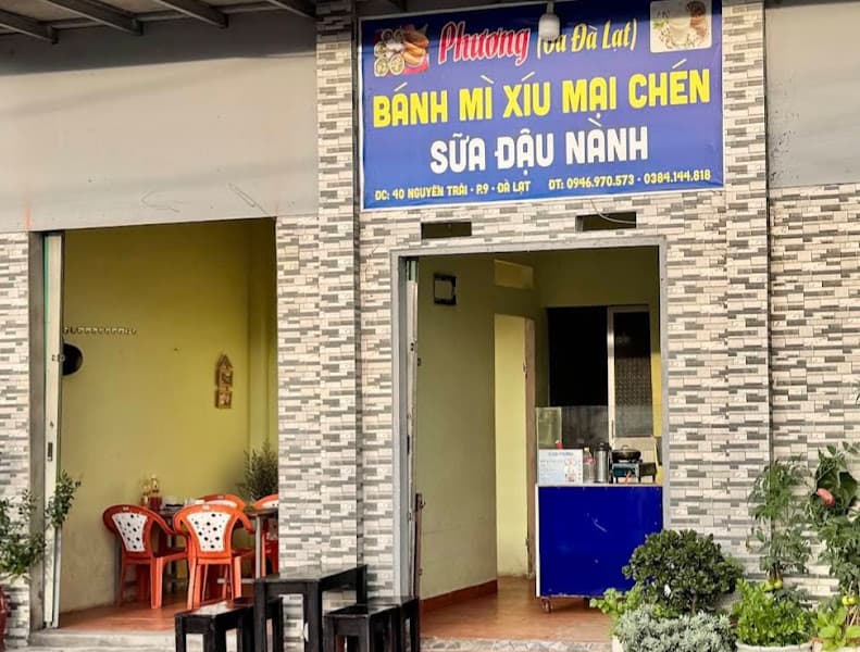 Bánh mì xíu mại Phương