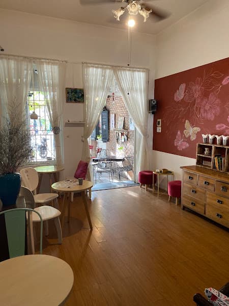 Hình ảnh H Coffee House - 2