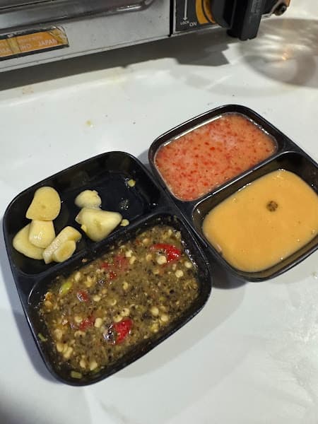 Hình ảnh LÒNG NGON - Lẩu phèo nướng đá - 2