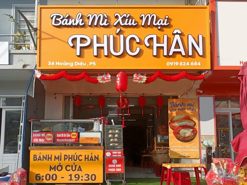 Bánh Mì Xíu Mại Phúc Hân - Hoàng Diệu