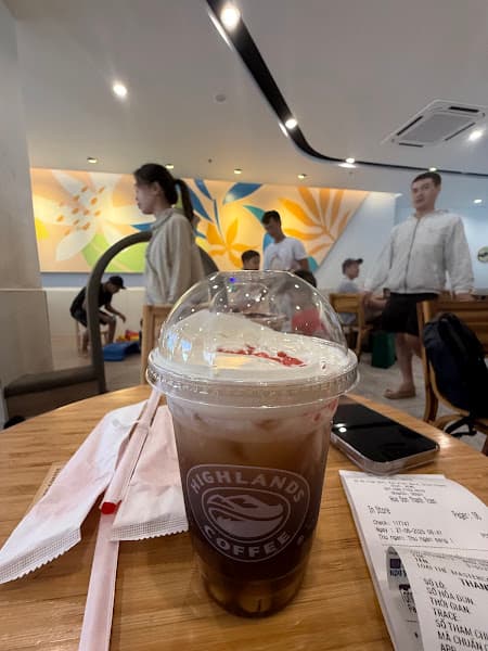 Hình ảnh Highlands Coffee Nhi Đồng Thành Phố - 2