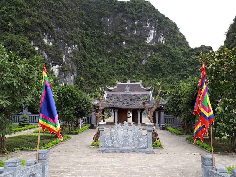 Hình ảnh Đền Suối Tiên - 5