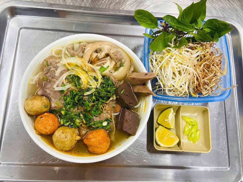 Hình ảnh Bún Bò Huế CẬU LÂM - 2