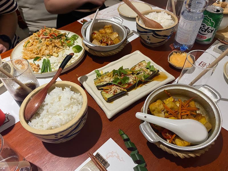 Hình ảnh Thong Dong Vegetarian Restaurant - 4