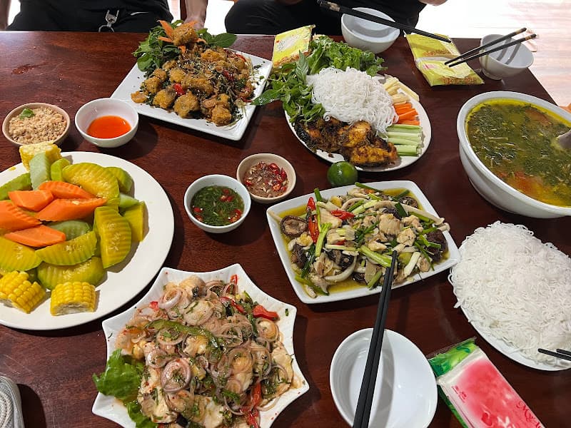 Hình ảnh Nhà hàng Thác Thuý - 3